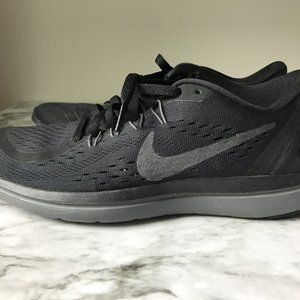 Nike Flex Running Shoes